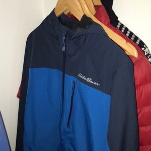 Eddie bauer raincoat at